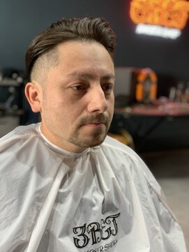 スリーベット (3BET) ツーブロック