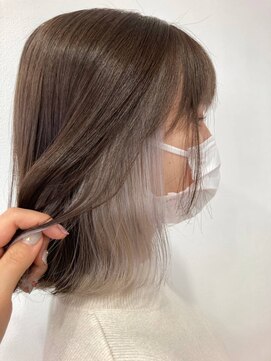 ルートエイチ 市川(Root H) 外カラーハネボブセクションカラーペールベージュグラデーション