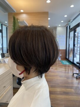 アローズソワン(HELLO'S SOIN) 癖毛もまとまるショートスタイル