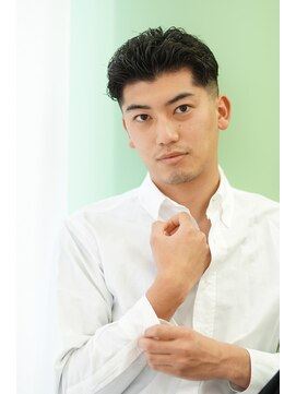 にもう ビジネスカジュアルパーマ神戸三宮