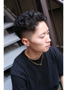 ザ バーバー ルイス(THE BARBER LUI'S) perm