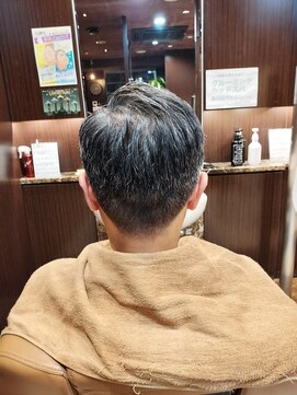 ヘアーモードキクチ 神田日銀通り店 シチサン