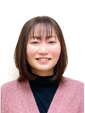 黄ぐまくん美容室 ミディアム レイヤー