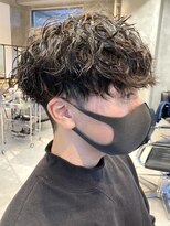 マグ カーネ バイ フィフス(Mag KANE by fifth)&nbsp;松本ツイストスパイラルパーマツイストパーマツイスパフェード