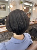 ショートボブ