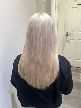 フーバイケンジ(fuu + KENJE) 艶々ブロンド