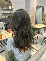 ヘイリー(HAILEY)&nbsp;オリーブベージュ×ロングレイヤー