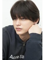 セリ 表参道(ceri)&nbsp;韓国風センターパートシースルーマッシュダウンパーマ縮毛矯正