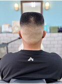 メンズカットスクエアスキンフェード