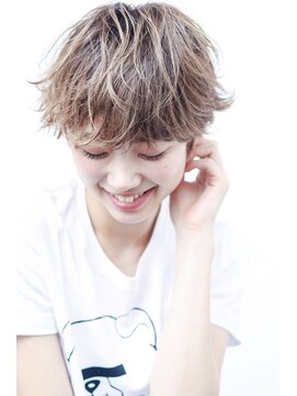 オペラ(OPERA by BALLET HAIR) 佐藤栞里 風 お洒落ナチュラルショート