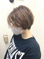 ノア(Noa) 束感ウェーブショート