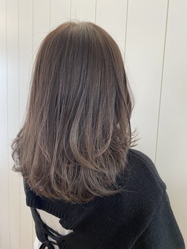 アドラーブル 長岡リップス旭岡店(adorable) 重めカット×透明感ミルクティーベージュグラデ―ションカラー