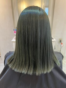 ナンバー ユアイロ 川崎(N° uairo) 【末安】ツヤ髪デザインカラー/川崎駅西口徒歩5分