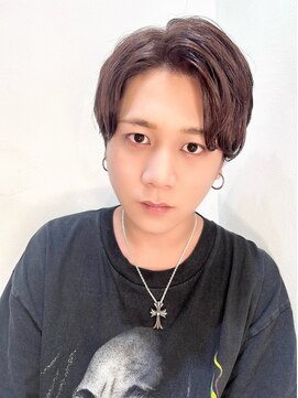 メイカ(MEIKA) 艶感さっぱりセンターパート