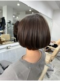 丸みボブブラウンベージュフルバング30代40代
