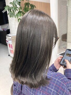 ヘアバイプルーヴ(Hair by PROVE) 人気のレングス　オリーブカラー
