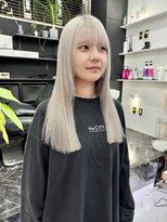 チュダック(ChuDuck) 韓国風《ペールシルバー》ハイトーン/ケアブリーチ/ダブルカラー