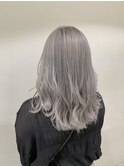 グレーアッシュ