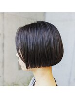 オーガニック リブ 川越(organic+live)&nbsp;20代30代大人可愛い艶感切りっぱなしショートボブ