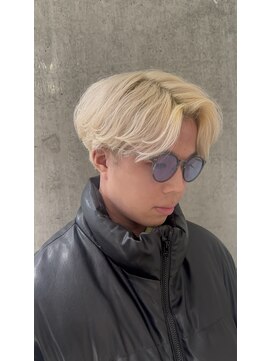 モニカ(MONIQA) ブロンド