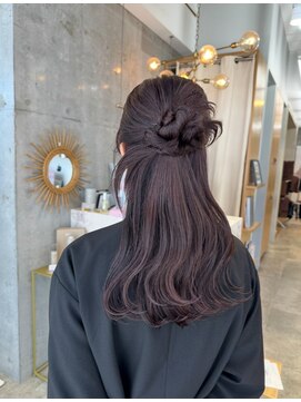 オルセン ディービーエー バルーンヘアー(OLSEN D.B.A BALLOON HAIR) ミディアムヘア/ロングヘア/パープルグレージュ/ヘアアレンジ