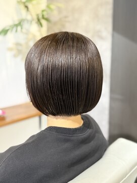 ウィート(wheat) シンプルボブ