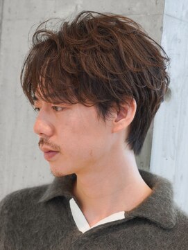 テン 心斎橋(tenn.) フェザーショートフェザーパーマニュアンスパーマショートヘア