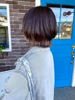 アズグロウ エクラ(AS GROW 'eclat) ミニウルフくびれ外ハネショート