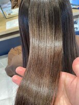 アース 常盤平店(HAIR & MAKE EARTH)&nbsp;思わず触れたくなる、うる艶ストレートヘア