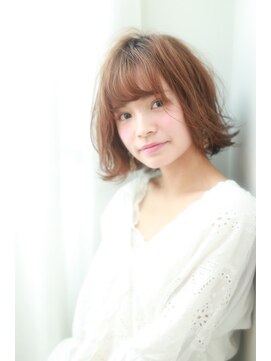 モアナ バイ ヘッドライト 武蔵小杉店(Moana by HEADLIGHT) 大人かわいい　小顔　前下がり　ボブ　 × ラフパーマ