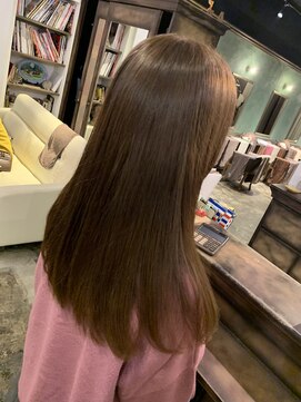 アドール(ADOR) ブラウンベージュ【渡仲　柊人】