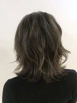 シアン(CYAN) アッシュロブ