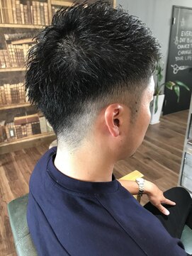 ヘアーデザイン ディードット(Hair design D.) フェードカット