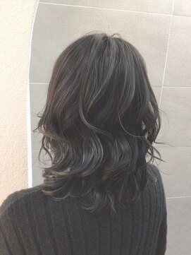 ボネッカ 鶴見(BONECCA) バレイヤージュ×ハイライト×グレージュ　石黒聡子