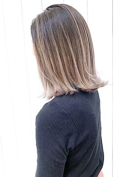 アイティー バイ アルバム 中野店(IT by ALBUM) くびレイヤーカーキベージュフレンチカジュアル_ba324641