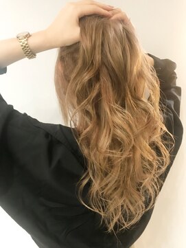 リリー シンジュク(Lilly) 【Lilly新宿】#ケアブリーチ#イルミナカラー#ダブルカラー