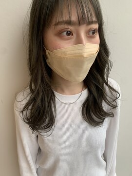 美容室 アイディー i-dee オリーブベージュ