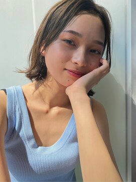 トレンチ(TRENCH) 透明感 イルミナカラー オリーブベージュ