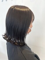 コワファースト 大分(COIFF1RST)&nbsp;透明感のあるダークカラー。ナチュラル切りっぱなしボブ