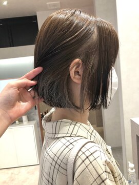 アトリエ(Atelier) 黒染め&インナーカラー履歴活かすヘアスタイル