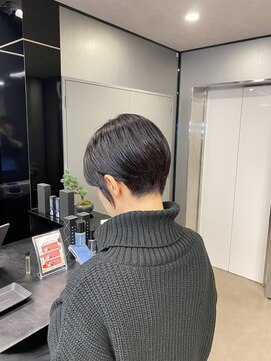 ハルキ ミナト ジャパン オオサカ(HARUKI MINATO japan OSAKA) 40代50代小顔似合わせカットくびレイヤーエモージュ大人可愛い