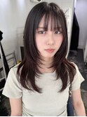 顔まわりレイヤー前髪ありイメチェンレイヤーカットこなれミディ