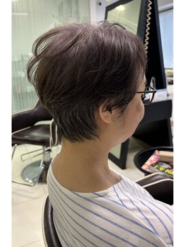 ヘアーアンドアート ルミナ(HAIR&ART LUMINA) フォルムショート