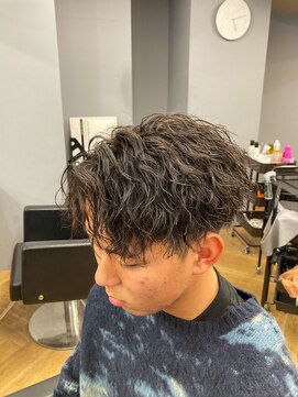 アレス バイ シカ 神戸三宮元町店(ALLES by Cica) ツイスパセンターパート