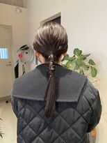 キチ(kici)&nbsp;まろやかブラウン/ツヤブラウン/ローポニー/シンプルアレンジ