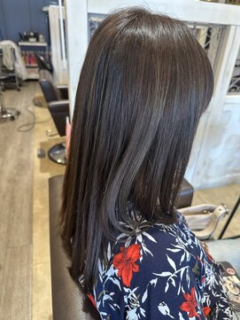 リザ ヘアー サロン 大谷 なんごう店(LIZA hair salon) 透明感ストレートロング