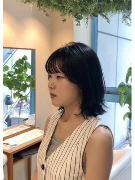 シアン 栄店(CYAN.) くびれるレイヤーで暗めカラーも可愛く☆