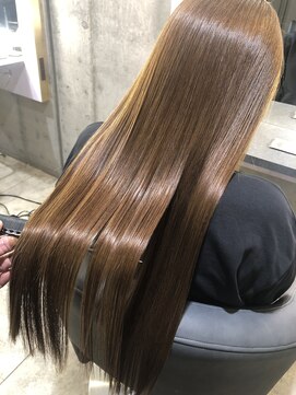 ノエ 心斎橋(Noe) 髪質改善ケアストレート堀田