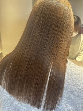 ノイ(noi) ブリーチ毛に縮毛矯正