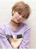 《Agu hair》小顔魅せかわいいハイトーンマニッシュショート